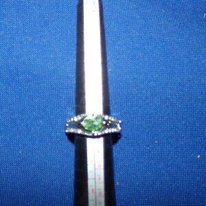 Vintage Elastic Stretch Band Silver Tone & Blue/Green Glass Stone Gem Ring